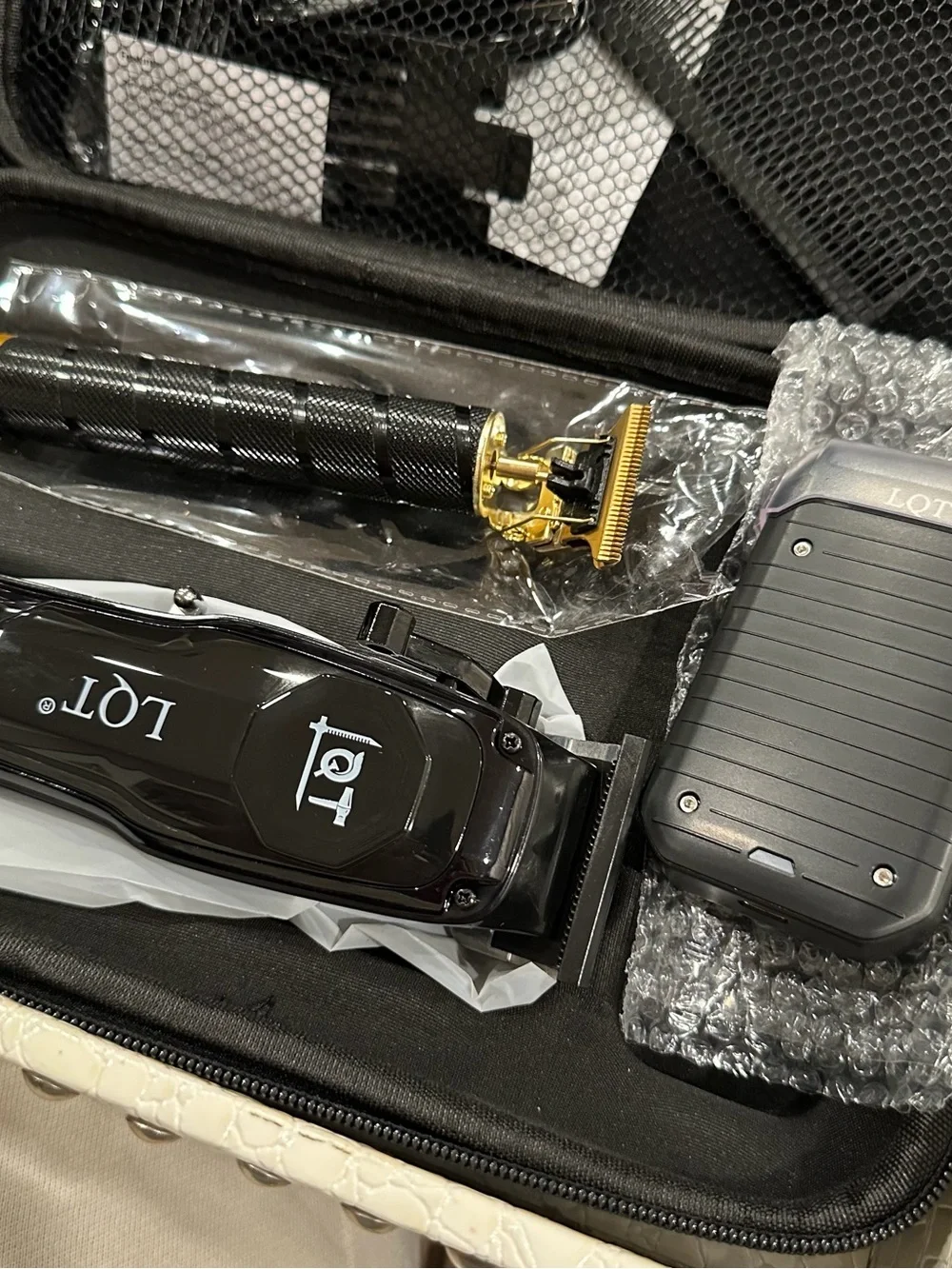 4-in-1 Men's Hair Clippers Kit, Includes Nose Hair Trimmer, Electric Shaver #VA6